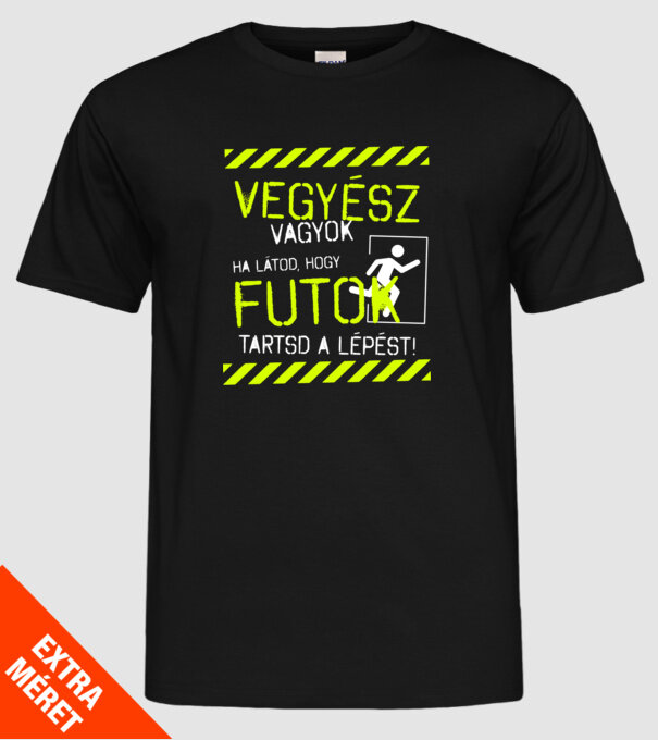  minta fekete pólón